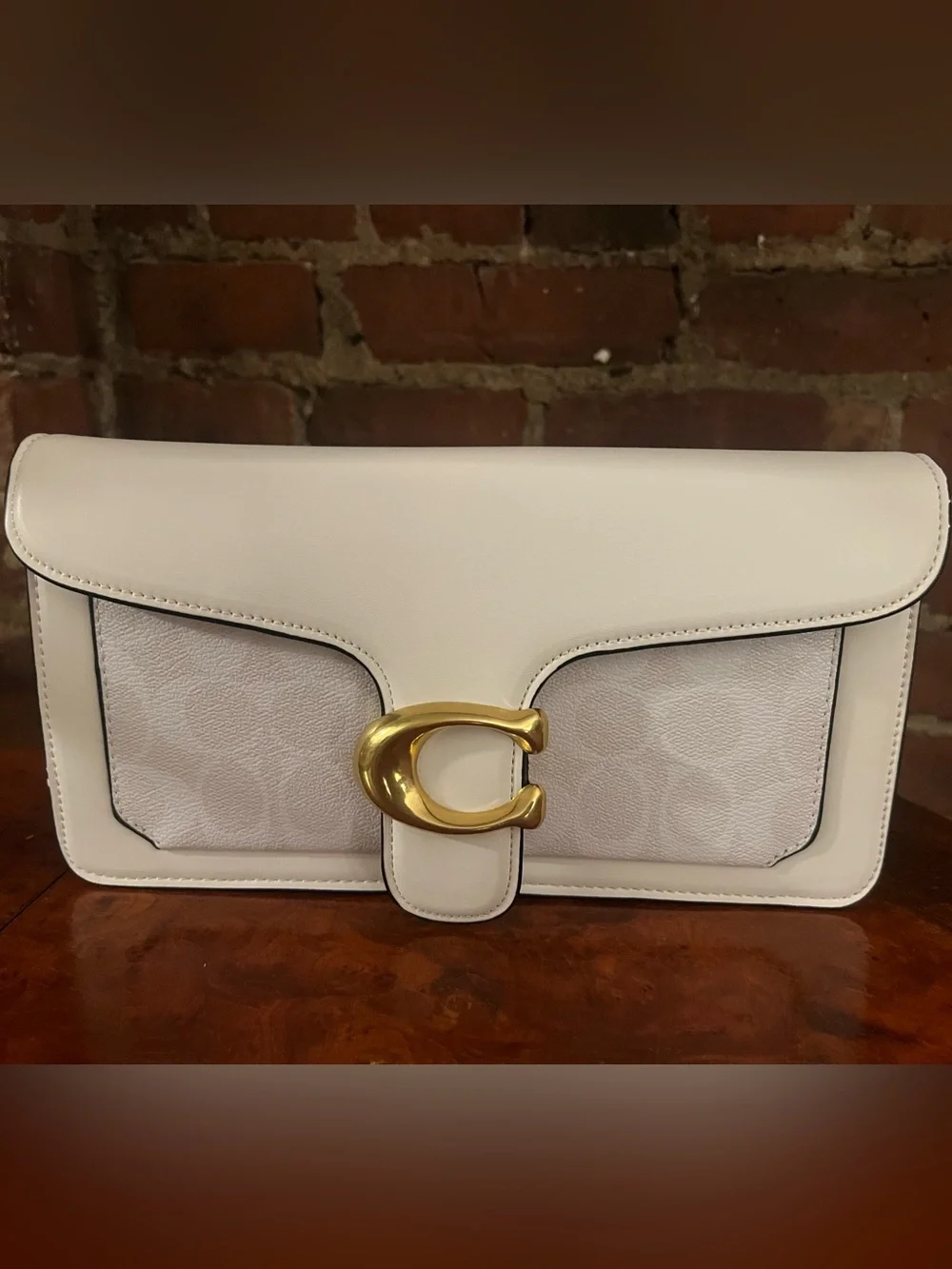NWT Coach Tabby 26 Leather Shoulder Bag, White and Gold